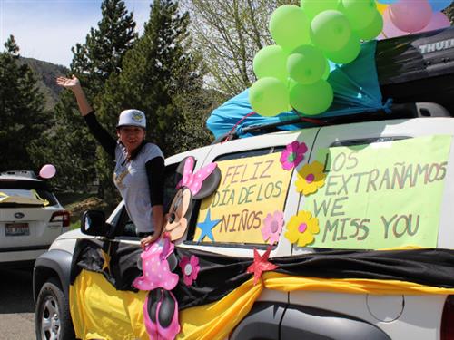 Feliz Dia Del Nino parade 